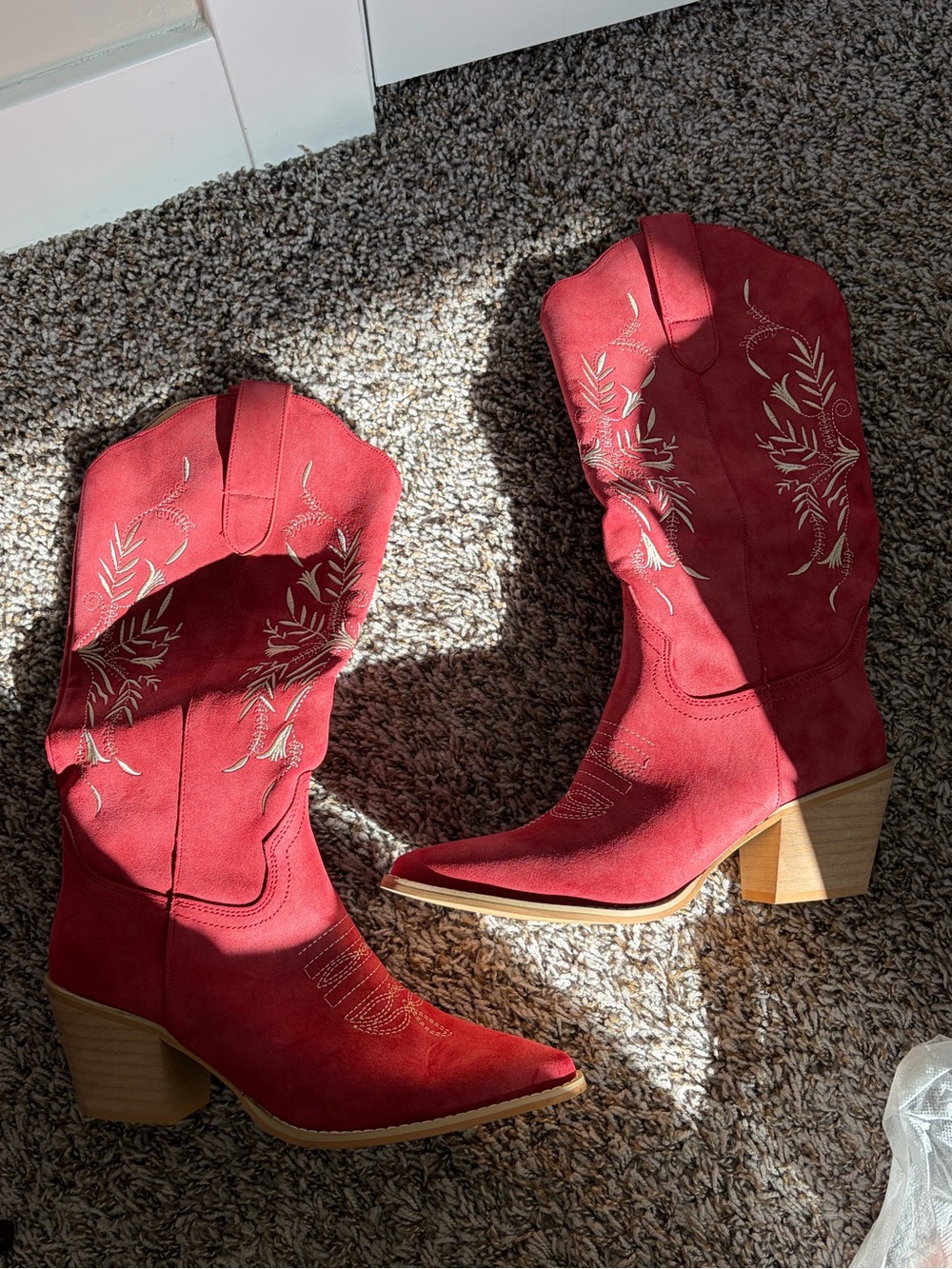 Mi.iM Red Suede Embroidered Western Heeled Boots